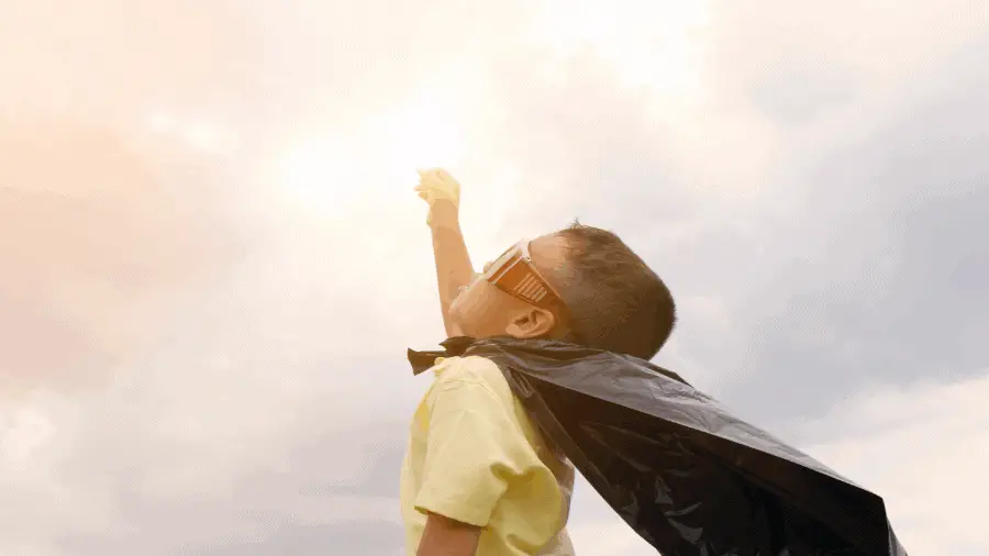 Little Kid Looking At Sky Light 900x506